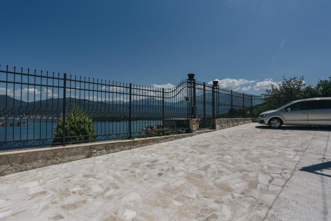 Villa Semiramis Тиват Екстер'єр фото